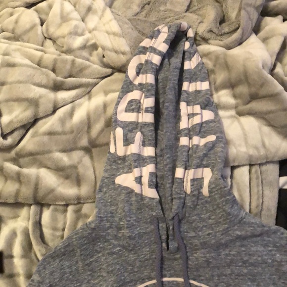 Aeropostale hoodie! - Picture 2 of 3